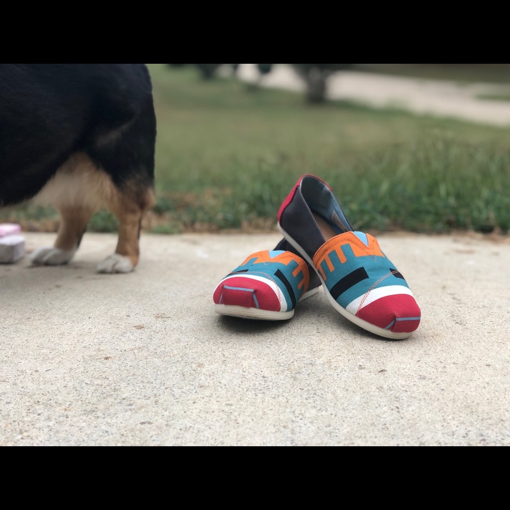 TOMS Shoes